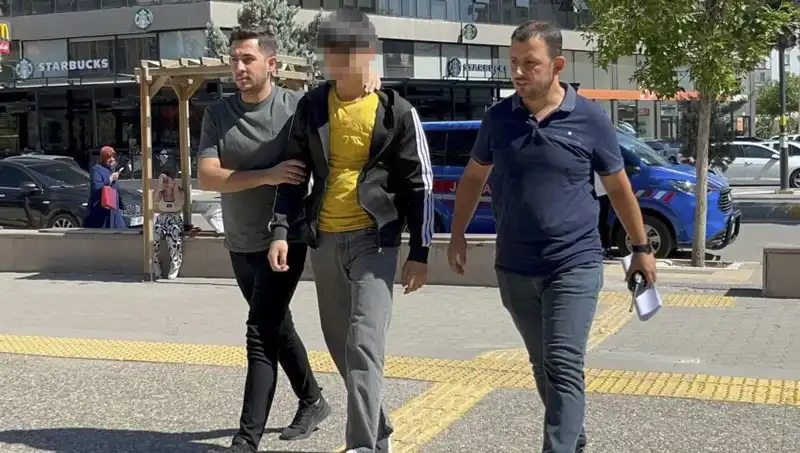 Tartışmanın Sonucu: Genç Adam Ağabeyini Bıçakladı, Olayın Perde Arkası