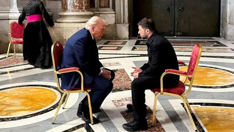 Zelenski'den Trump Açıklaması: Vatikan'daki Görüşme En İyisi