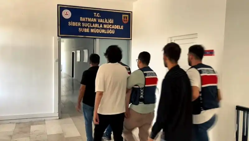 Batman’da Yasa Dışı Bahis Operasyonunda 3 Kişi Gözaltına Alındı, Detaylar Şok Edici!